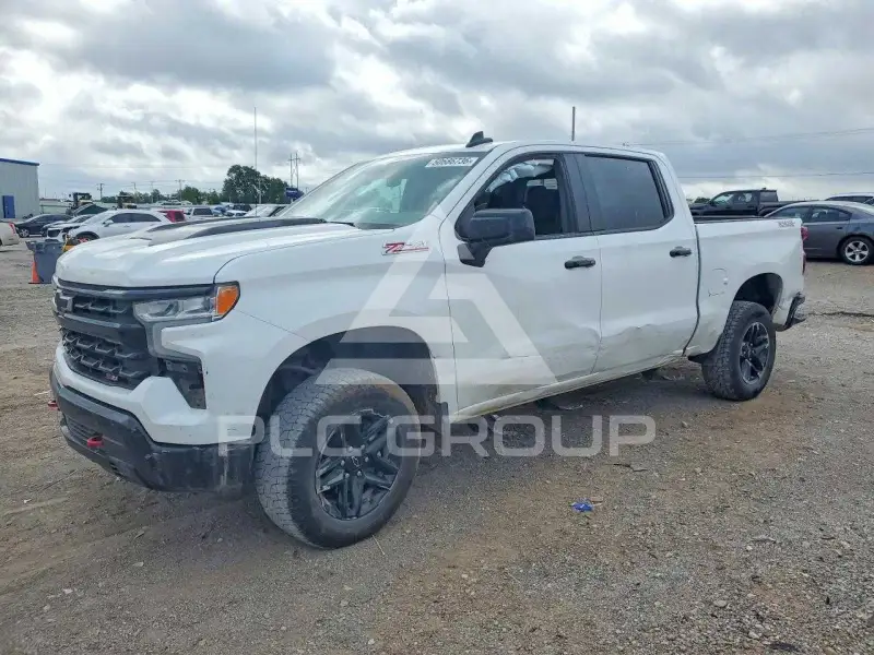 2024 Chevrolet Silverado фото