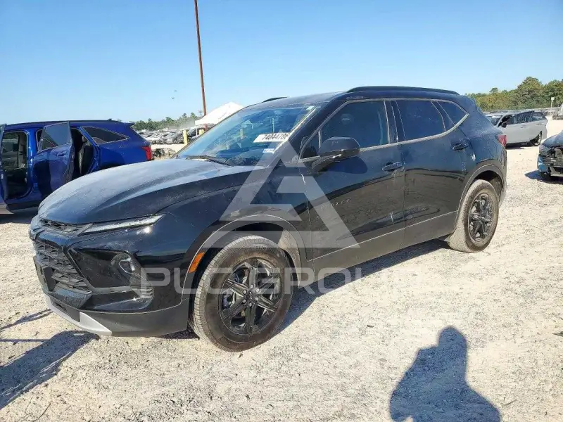 2024 Chevrolet Blazer photo