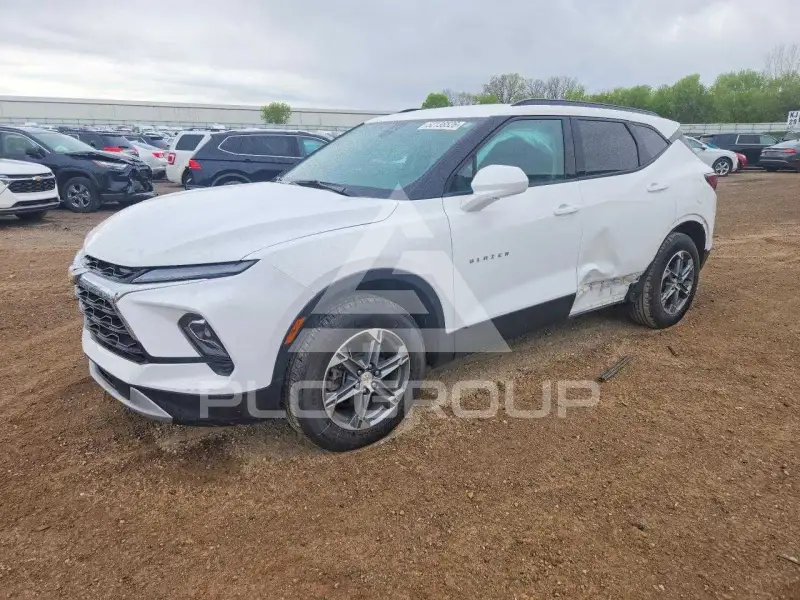 2024 Chevrolet Blazer фото
