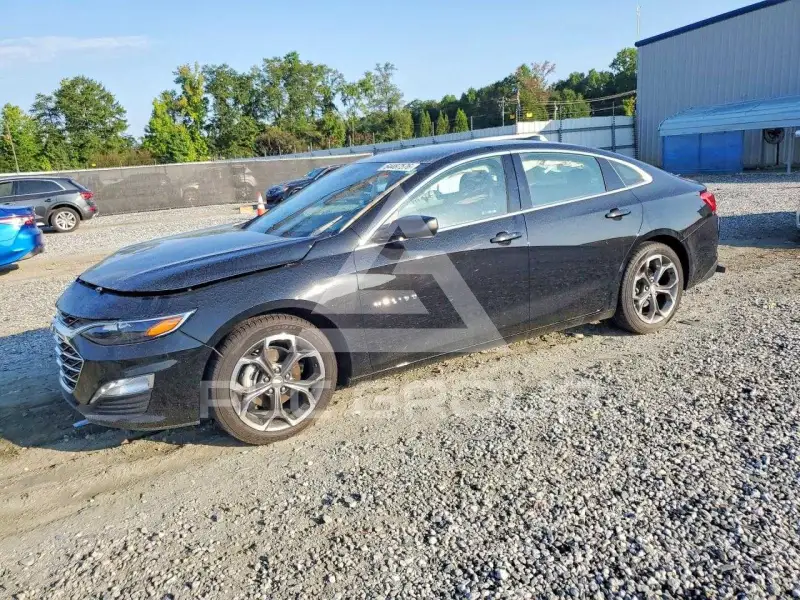 2024 Chevrolet Malibu photo
