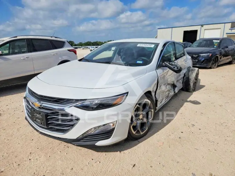 2024 Chevrolet Malibu photo