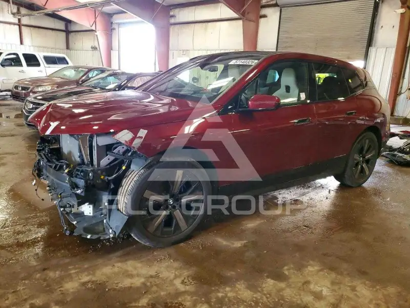 2024 BMW iX фото
