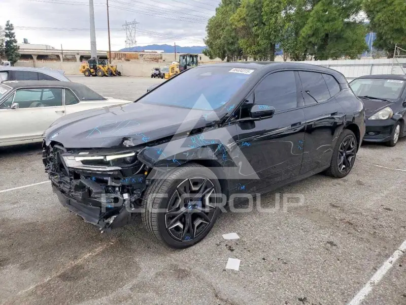 2024 BMW iX фото