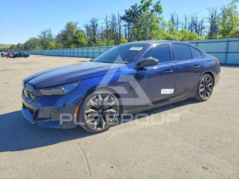 2024 BMW I5 фото
