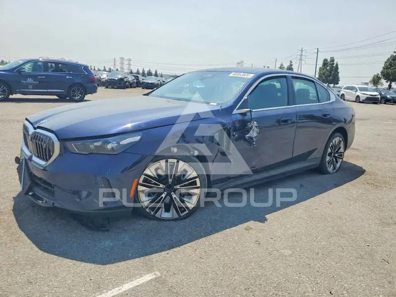 2024 BMW I5 фото