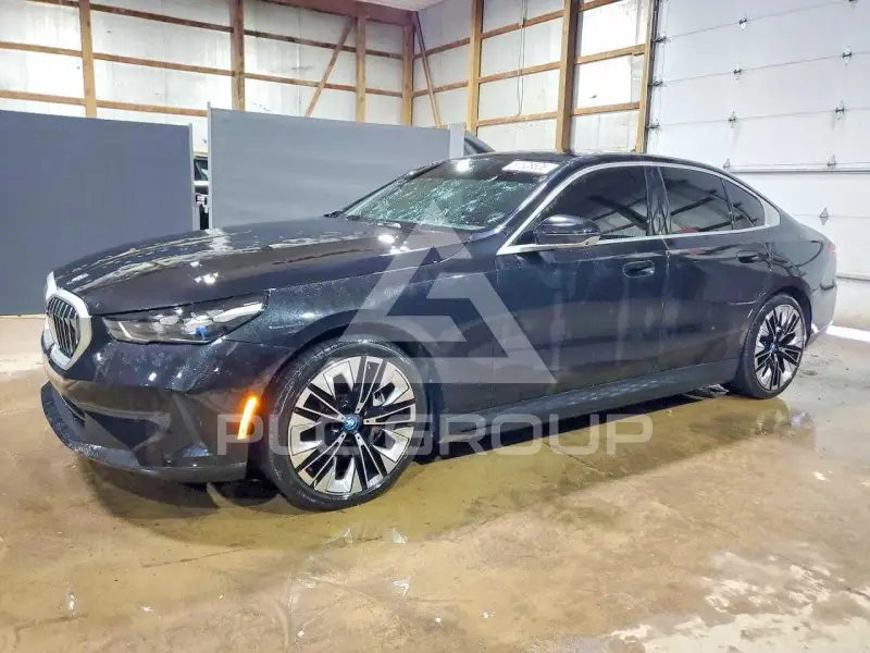 2024 BMW I5 фото