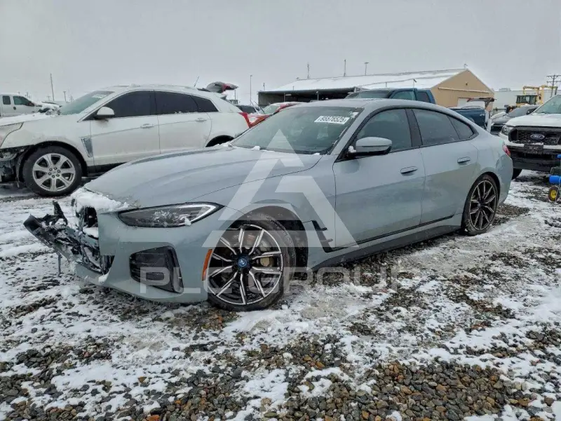 2024 BMW I4 фото