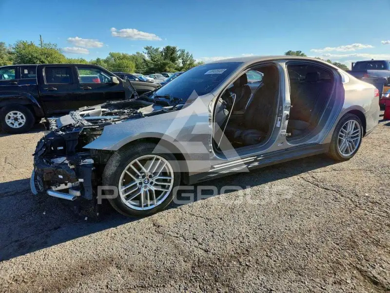 2024 BMW 530 photo