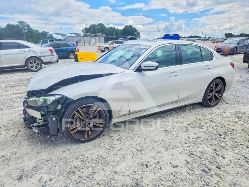2024 BMW 330 фото