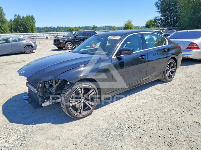 2024 BMW 330 фото