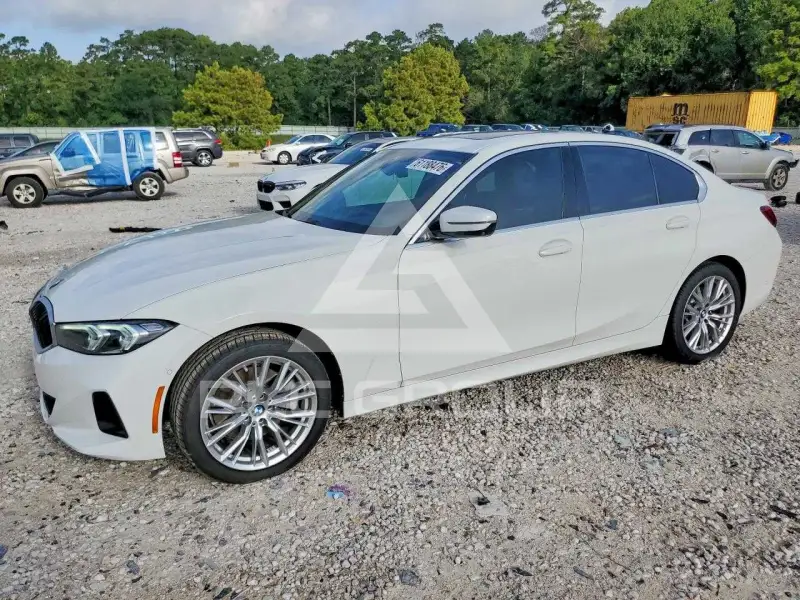 2024 BMW 330 photo