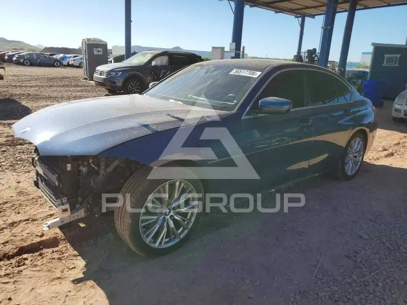 2024 BMW 330 фото