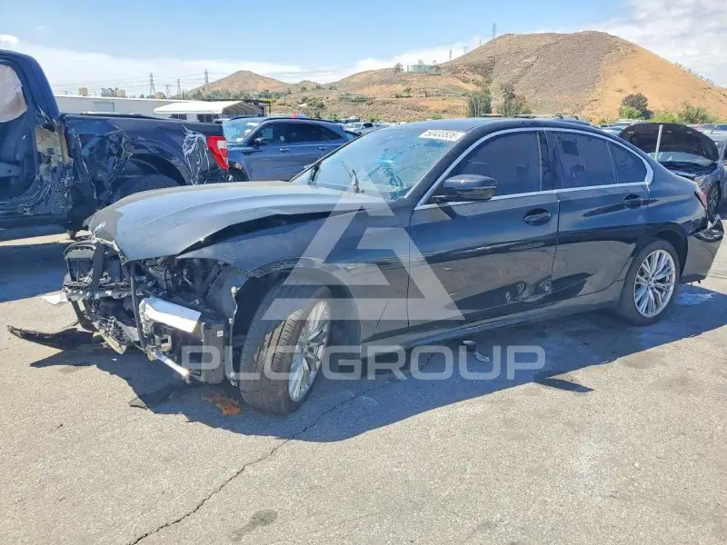 2024 BMW 330 фото