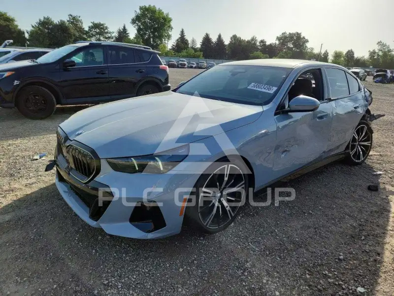 2024 BMW 540 photo