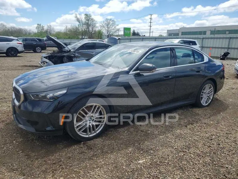 2024 BMW 540 photo