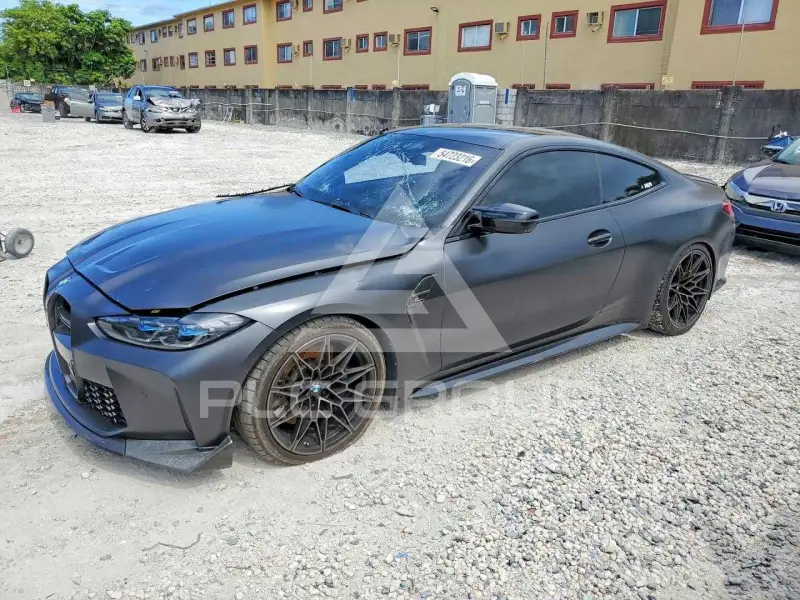 2024 BMW M4 фото