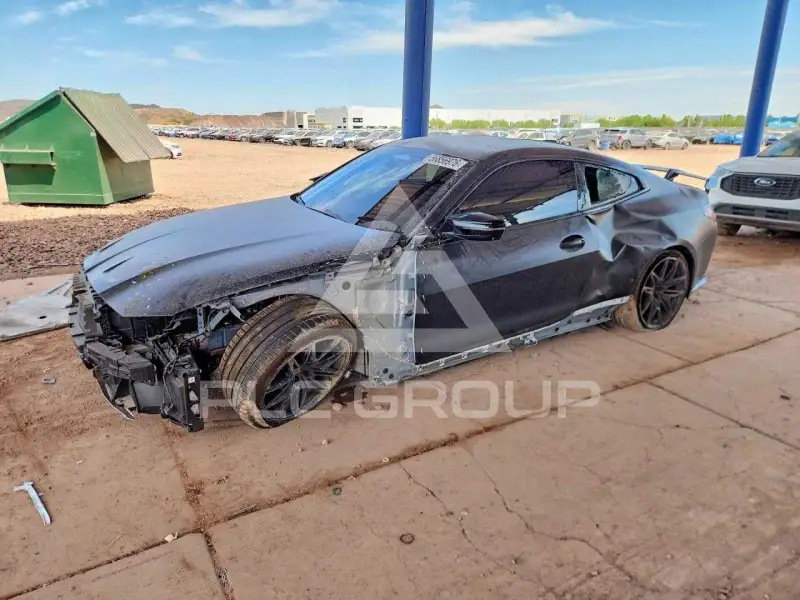 2024 BMW M4 фото