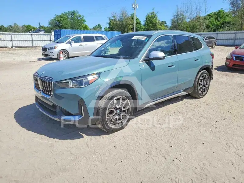 2024 BMW X1 фото