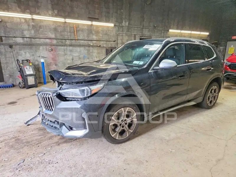 2024 BMW X1 photo