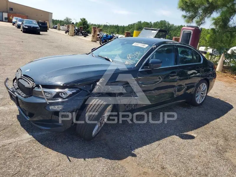 2024 BMW 330 фото