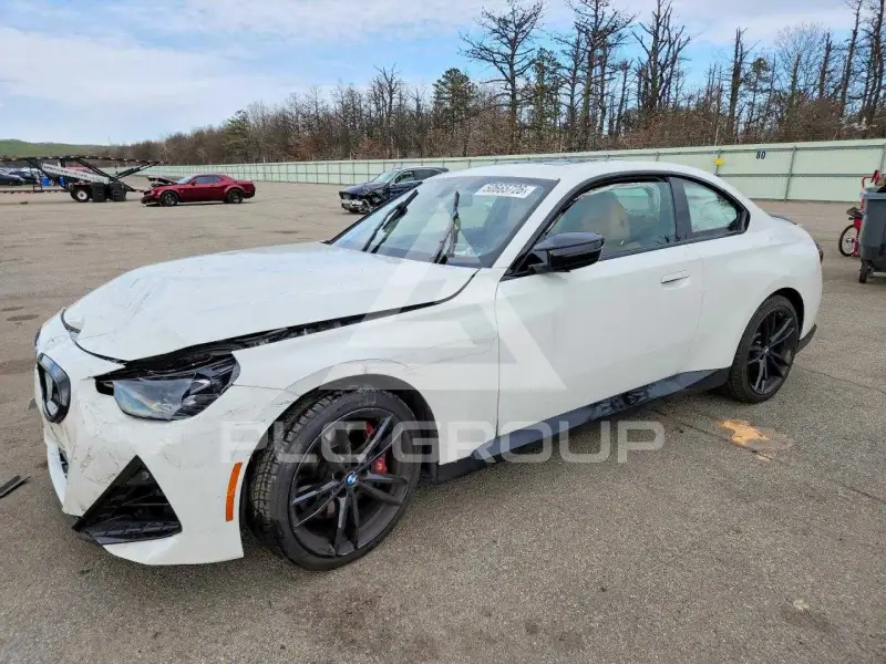 2024 BMW M2 photo
