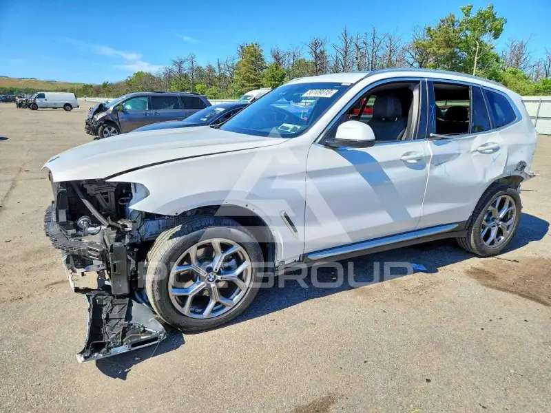 2024 BMW X3 фото