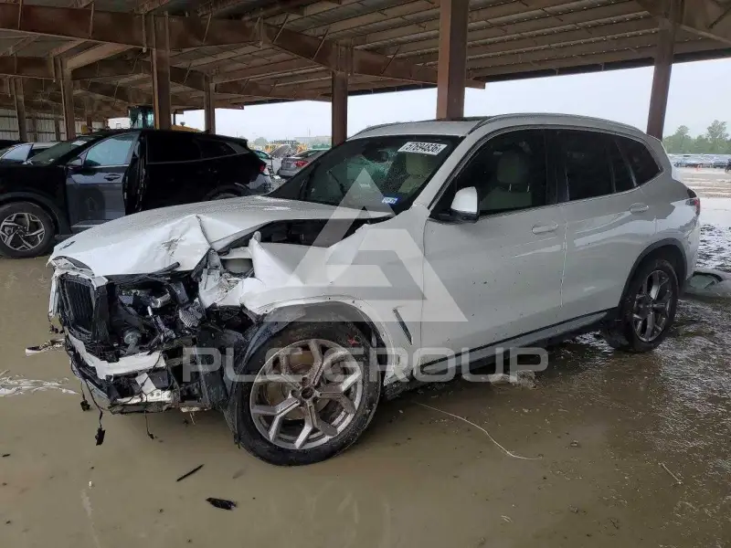 2024 BMW X3 фото