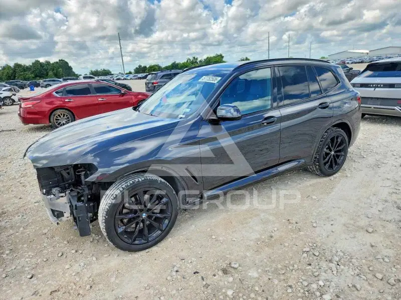 2024 BMW X3 фото