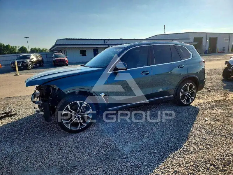 2024 BMW X5 photo
