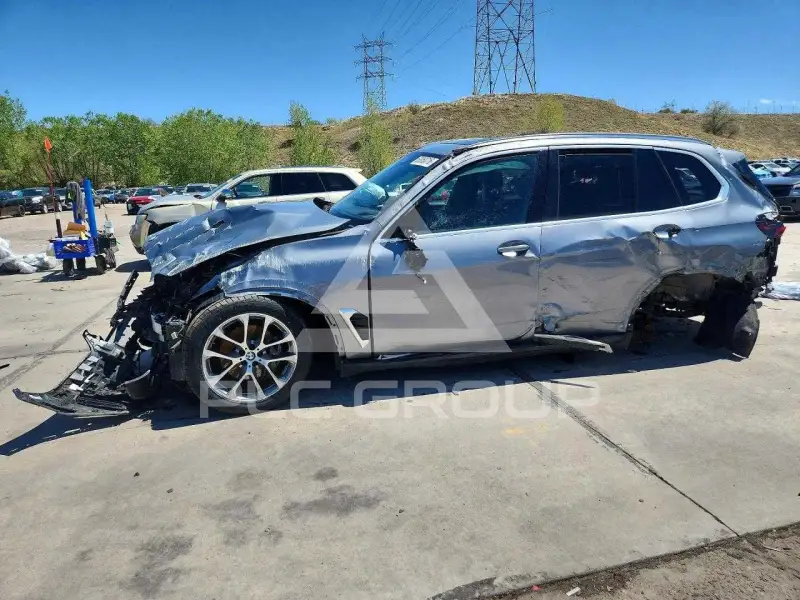 2024 BMW X5 фото