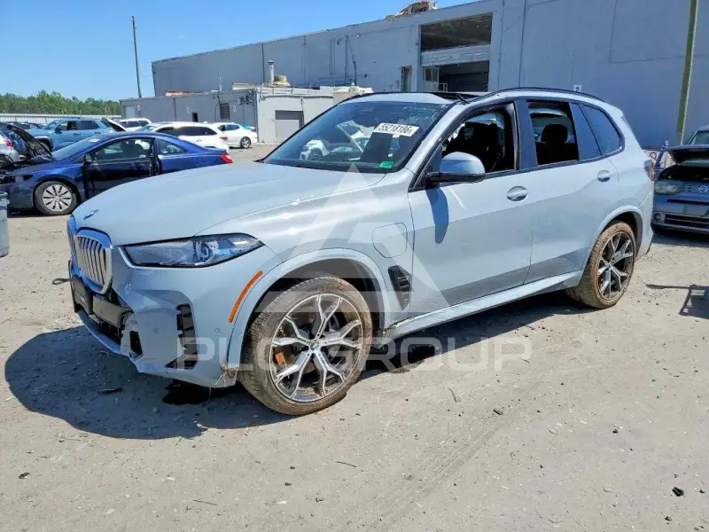 2024 BMW X5 photo