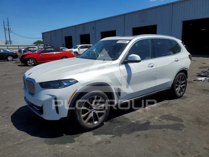 2024 BMW X5 фото