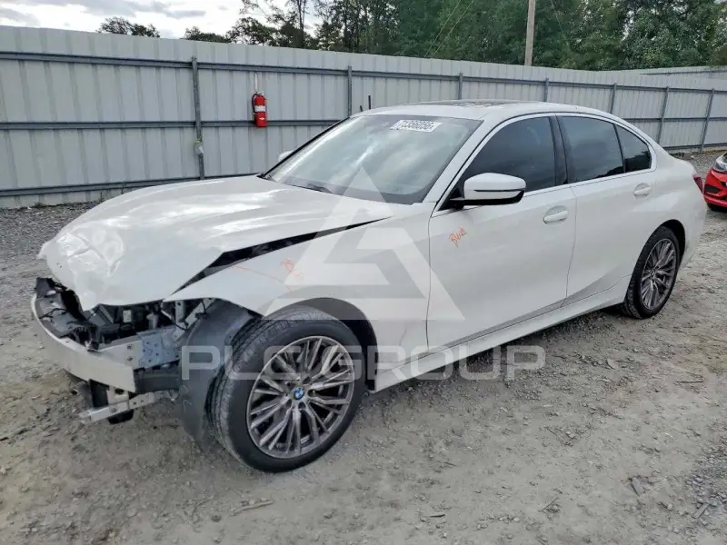 2024 BMW 330 фото
