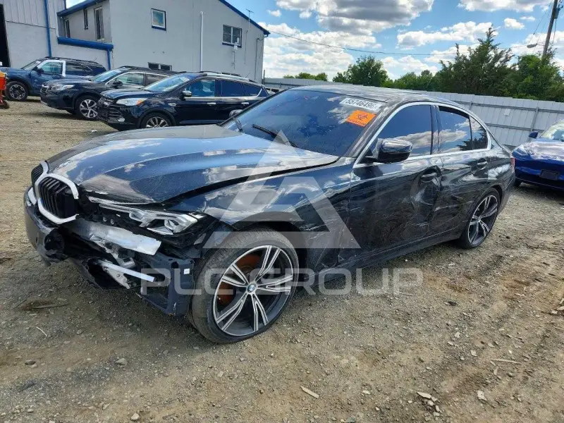 2024 BMW 330 фото