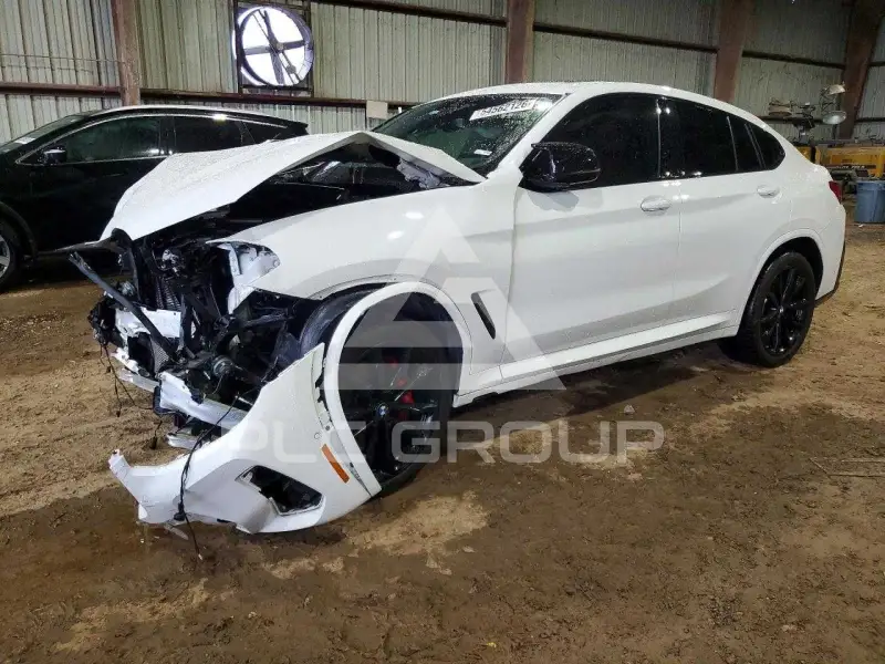 2024 BMW X4 фото
