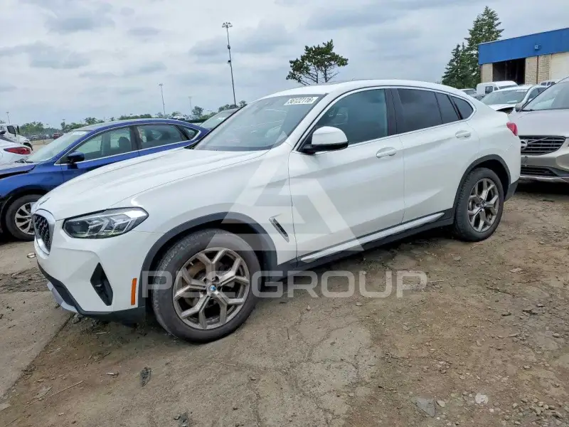 2024 BMW X4 фото