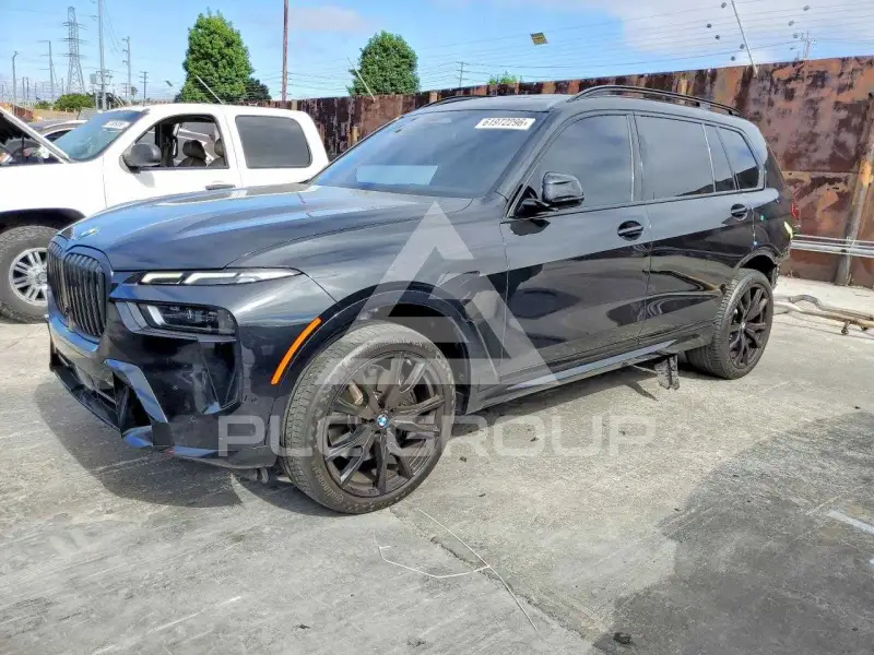 2024 BMW X7 photo