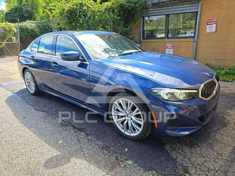 2024 BMW 330 фото