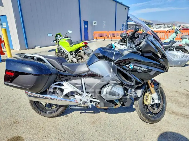 2024 BMW R1250 фото