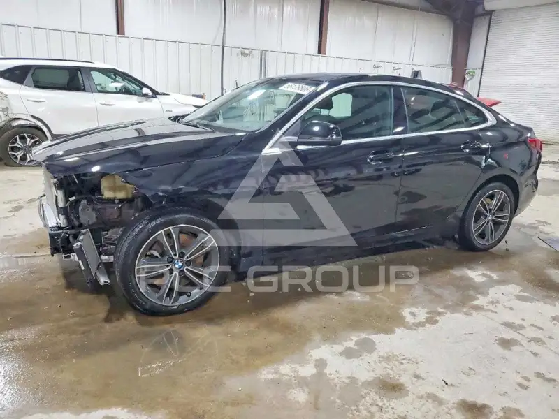 2024 BMW 228 фото