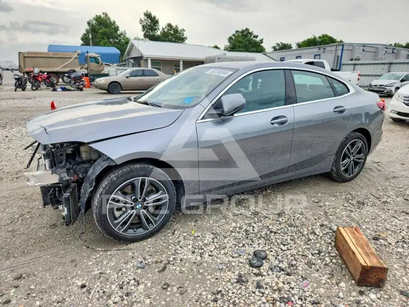 2024 BMW 228 фото