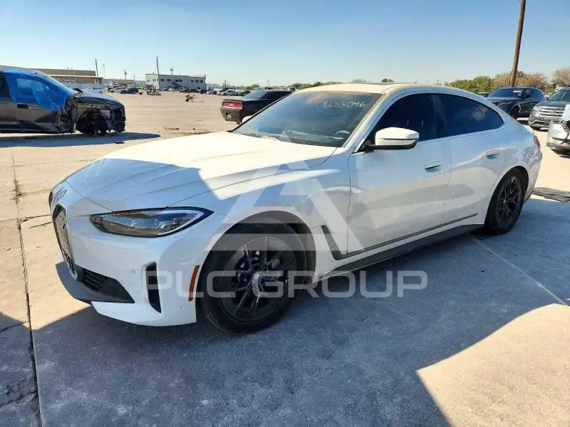 2024 BMW I4 фото