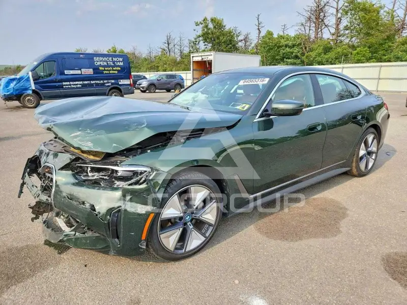 2024 BMW I4 фото