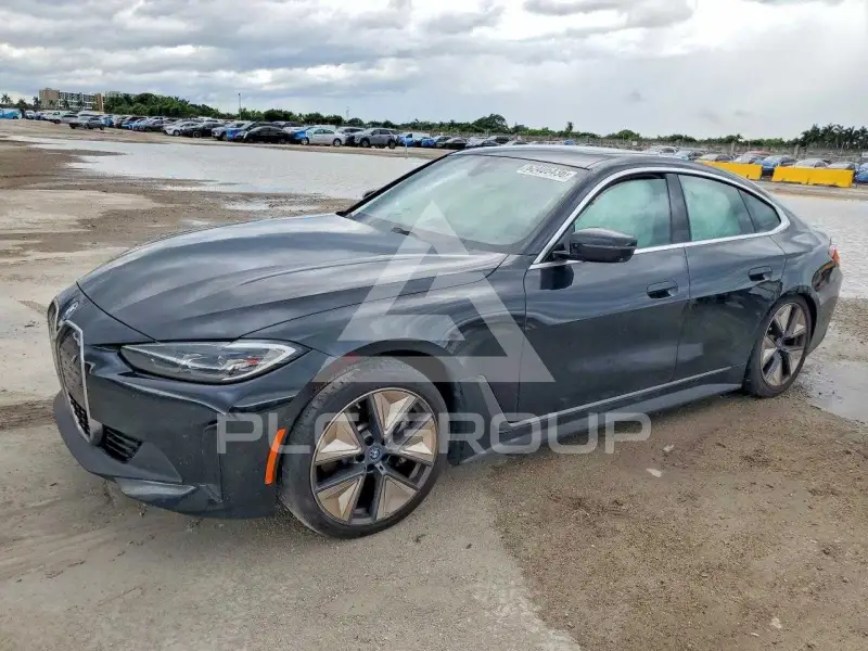 2024 BMW I4 фото