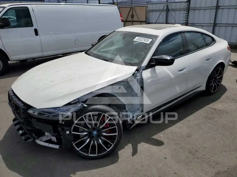 2024 BMW I4 фото