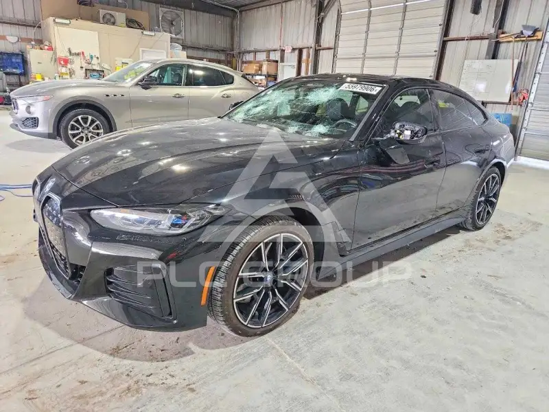 2024 BMW I4 фото