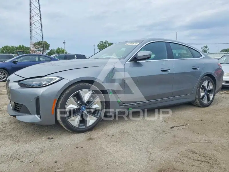 2024 BMW I4 фото