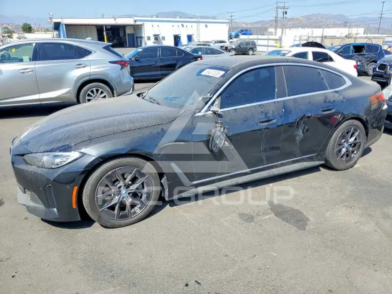 2024 BMW I4 фото