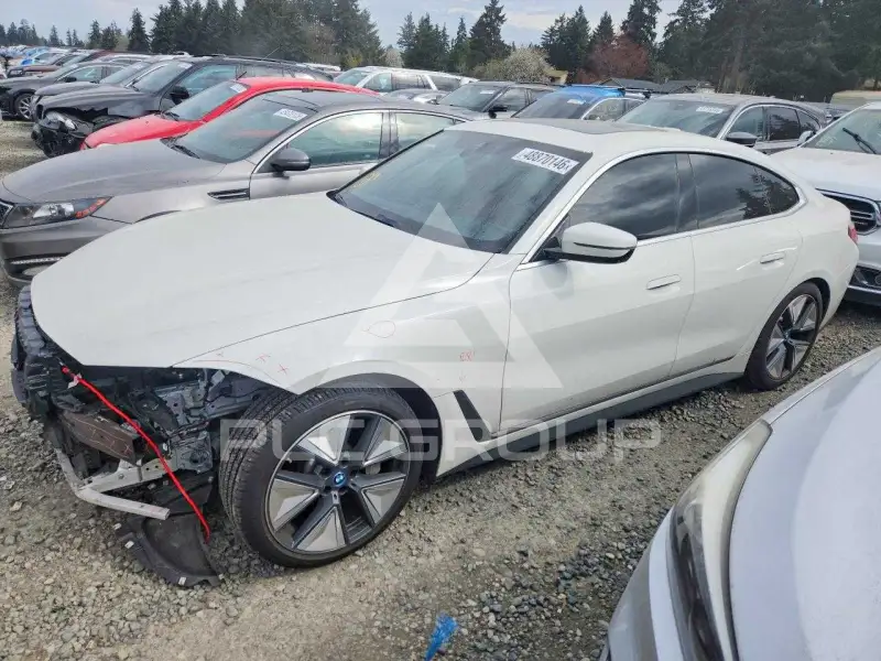 2024 BMW I4 photo