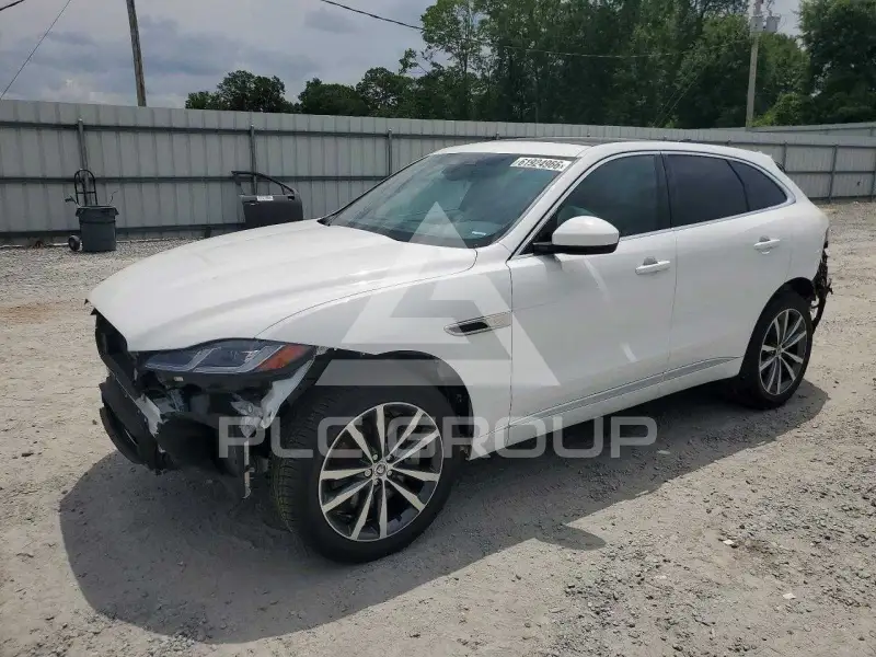 2024 Jaguar F-PACE photo